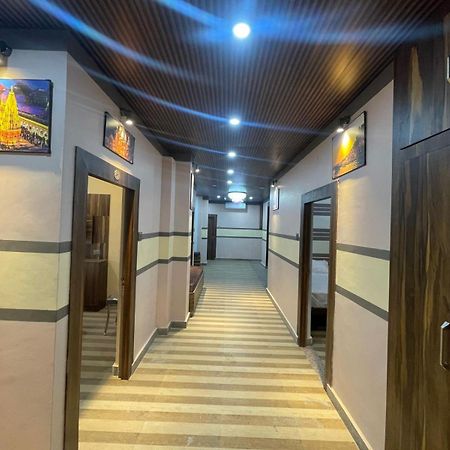 Himalaya Inn Guest House Варанаси Экстерьер фото