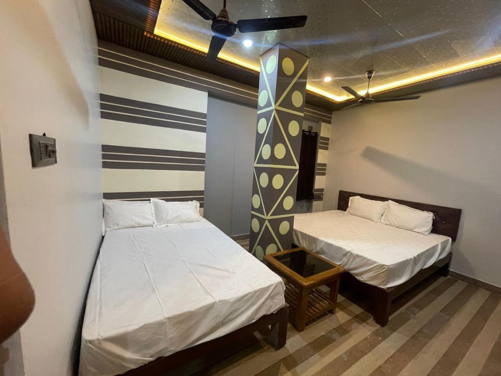 Himalaya Inn Guest House Варанаси Экстерьер фото
